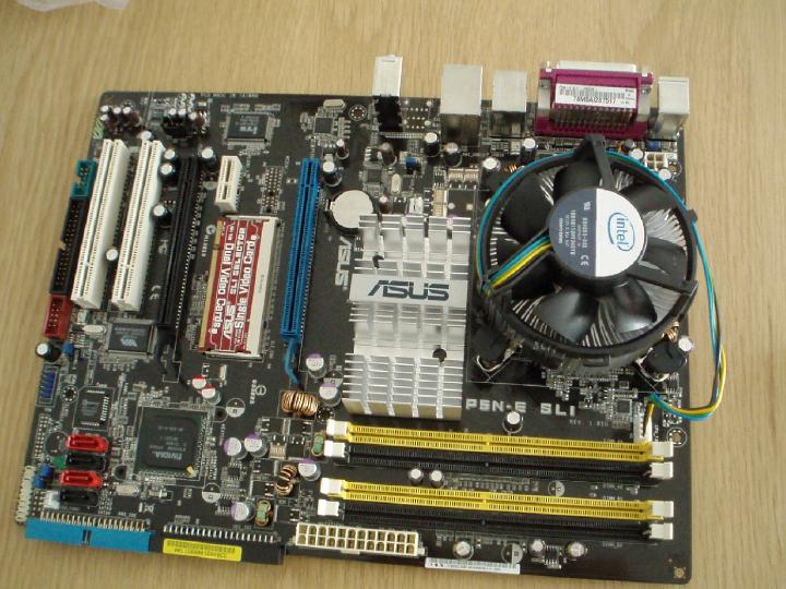 White box Q6600 build, image 11 of 26
